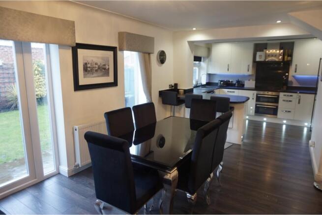 Kitchen / Diner