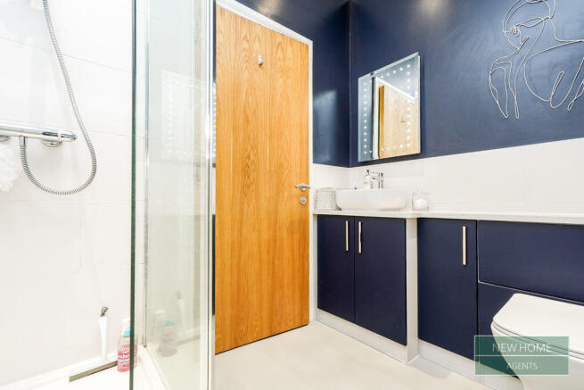 1 bed Flat for sale Image 11