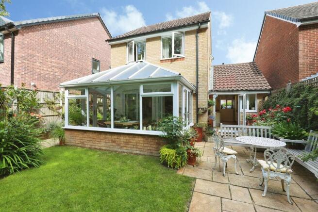 Birdhaven Close, Lighthorne, Warwick photo 5