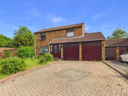 Allonby Close, Lower Earley, RG6