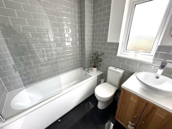 Modern Bathroom