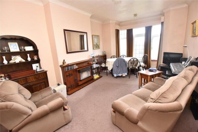 5 bed Terraced for sale Image 4