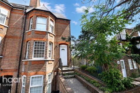 Napier Road, Luton