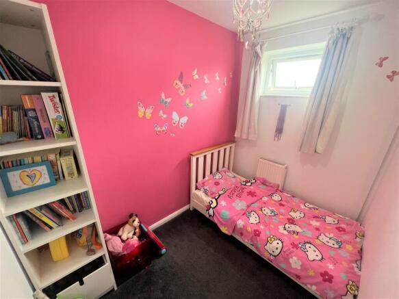 bed 3.jpg