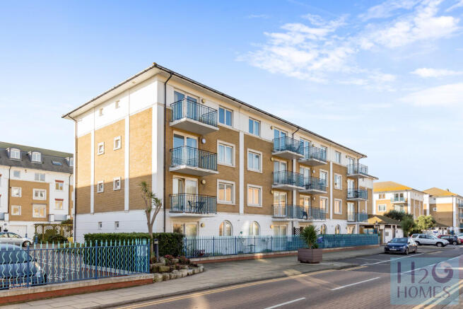 Merton Court, 70-...