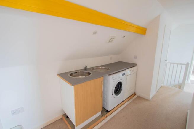 Landing/Utility area