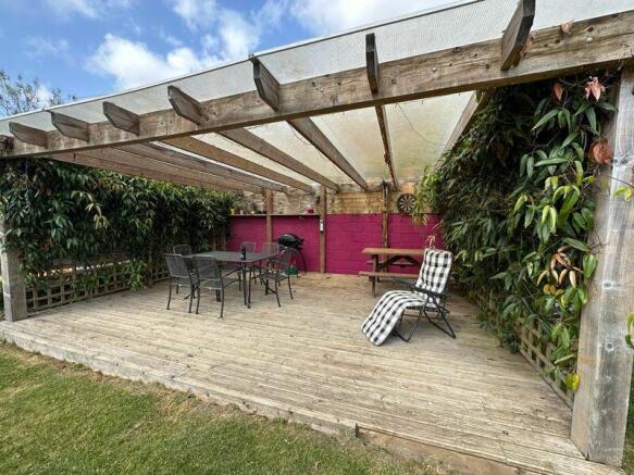 Entertaining area