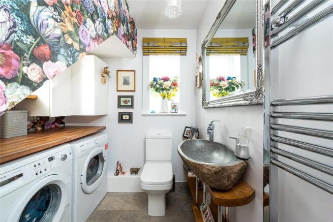 Cloakroom/Utility