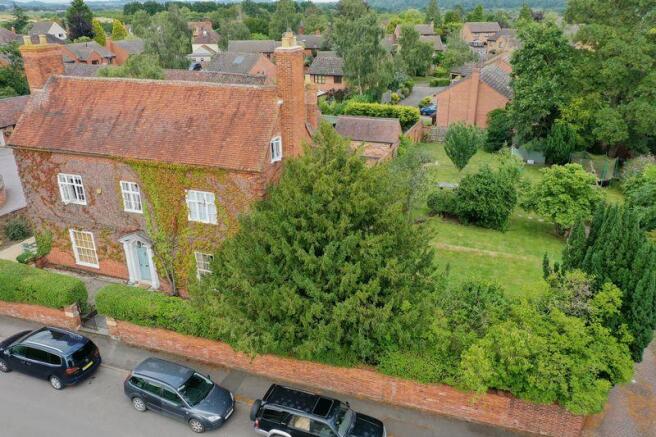 House and Plot