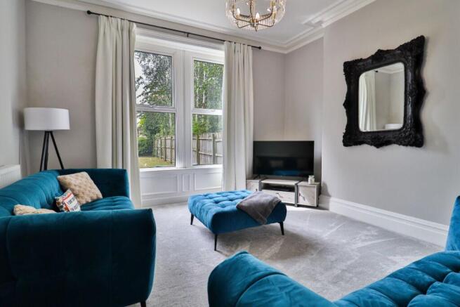 5 bed Terraced for sale Image 3