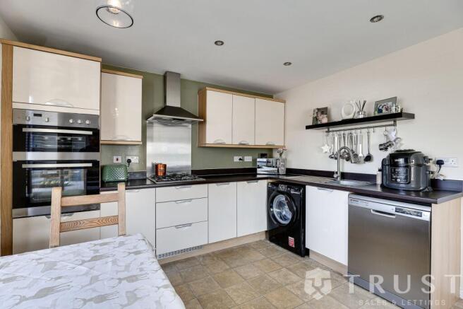 4 bed End of Terrace for sale Image 6