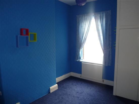 bedroom2