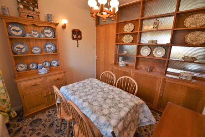 dining room.jpg