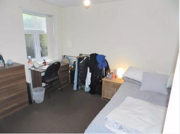 7 bed Terraced to rent Image 10