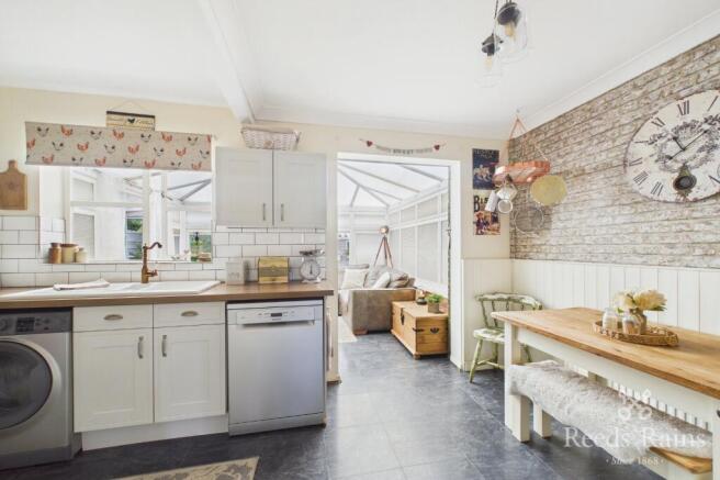 Kitchen/Dining Room