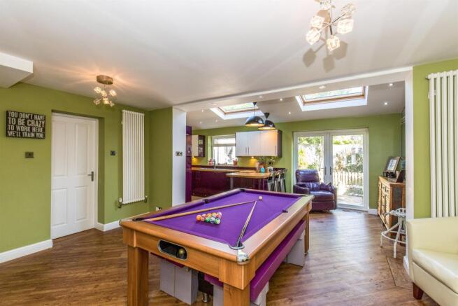 Extended Dining Kitchen
