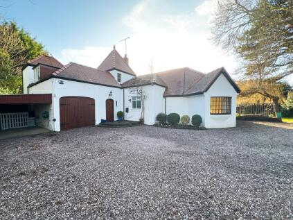 Thurstaston Road, Heswall, CH60