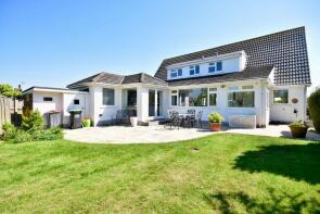 Valley View, Rayham Road, Whitstable CT5 3DZ