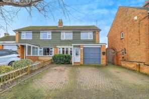 15, Windmill Road, Bedford MK45 1AT