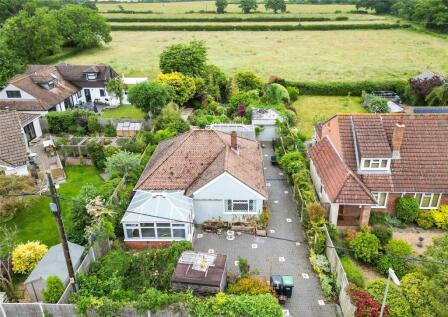Brownings Close, Pennington, Lymington, Hampshire, SO41