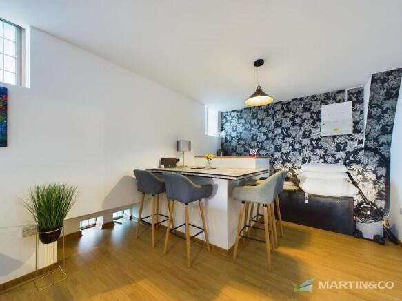 CAM02318G0-PR0387...