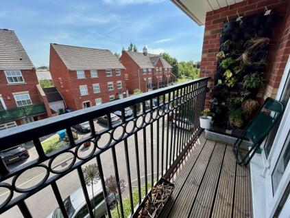 Holden Avenue, Whalley Range, M16