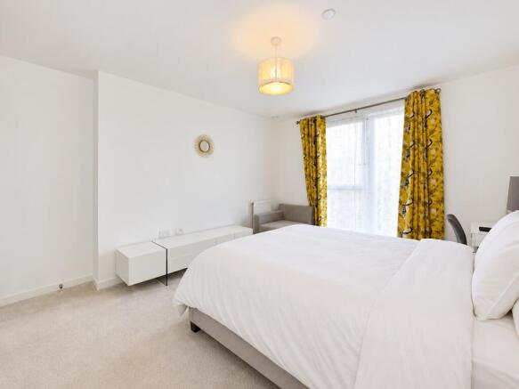 Chamberlain Court, Upon Park, E13 photo 2