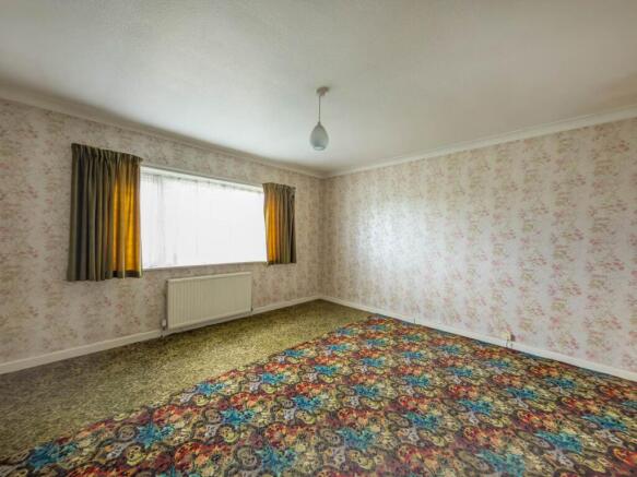 2 bed Detached Bungalow for sale Image 10
