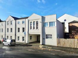 Apartment 15, Chapel Court, Windsor Street, Leamington Spa CV32 5ER