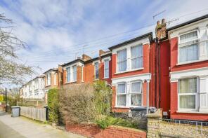 Flat A, 32, Mount Pleasant Road, Tottenham, London N17 6TN