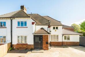 95, Marlow Crescent, Twickenham TW1 1DD