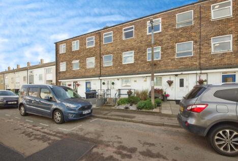 The Hornbeams, Harlow