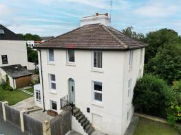 2, Albion Road, Gravesend DA12 2SR