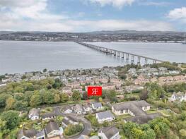 48, Norwood, Newport On Tay DD6 8DW