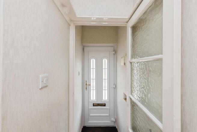 2 bed Semi-Detached for sale Image 2