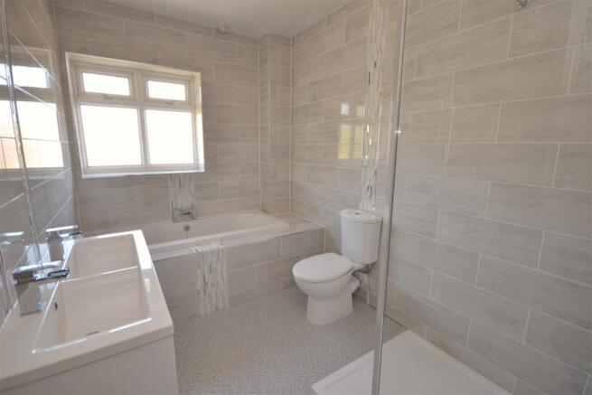 Bathroom (82).jpg