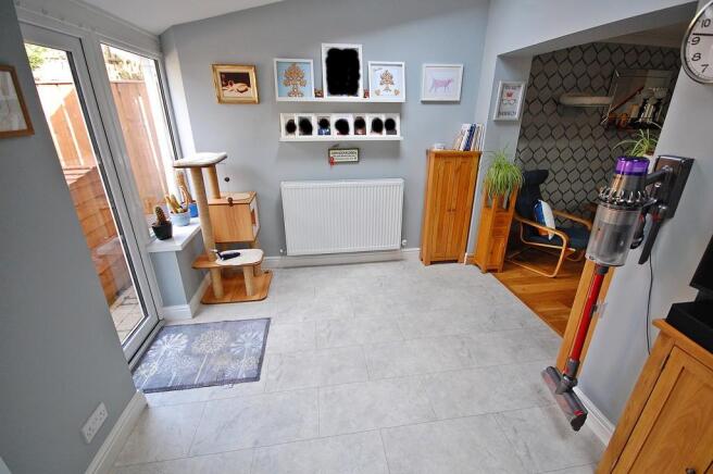 Photo 7