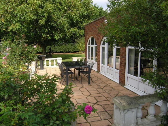 Photo 12