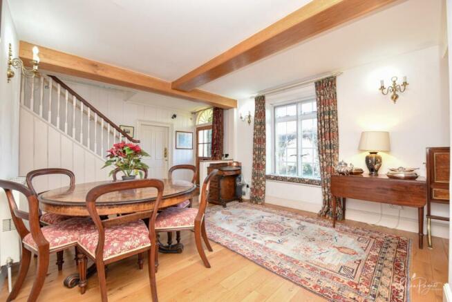 Entrance Hall/Dining Room