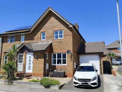 Penmere Drive, Pentire