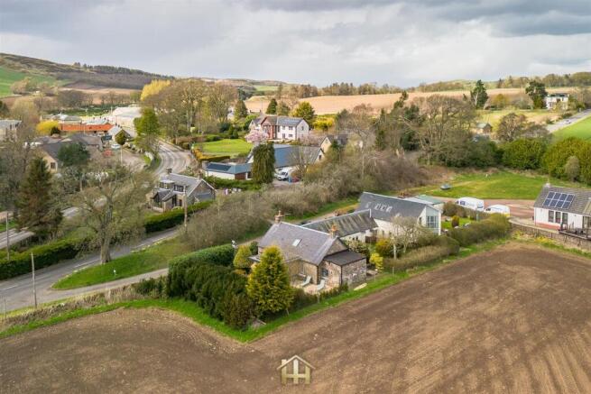 ROWAN COTTAGE AUCHTERHOUSE DUNDEE DD3 0QN 130426 E