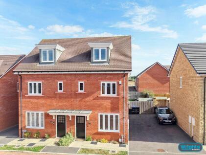 Bay Gardens, Melksham