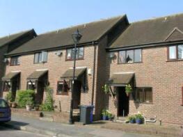 33, London Road, Odiham, Hook RG29 1AJ