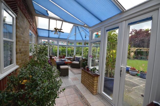 Garden Room 