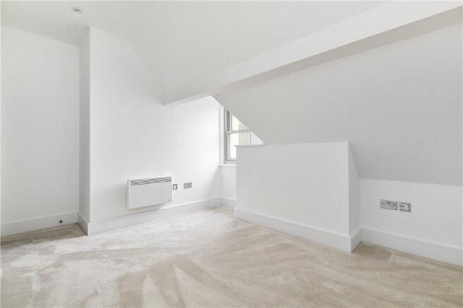 2 bed Penthouse for sale Image 7