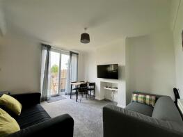 40, Third Avenue, Bristol BS7 0RT