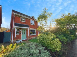 10, Apple Farm Grange, Exeter EX2 7TH