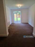 Flat 4, 90 Spectrum Apartments, Hillview Gardens, Hendon, London NW4 2JR