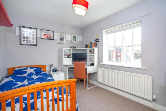 Bedroom 4.jpg