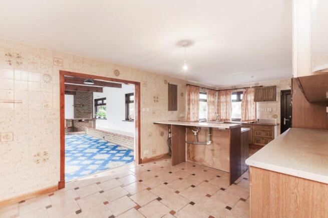 Dining kitchen